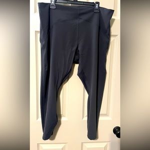Lululemon leggings, size 20